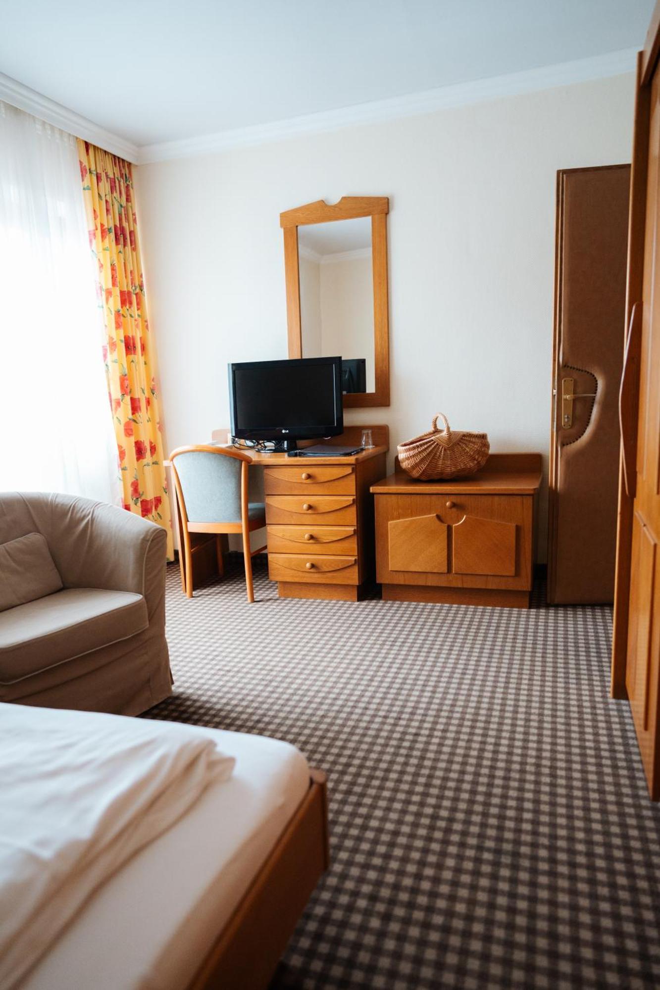 Seehotel Ressmann Drobollach am Faakersee Ngoại thất bức ảnh