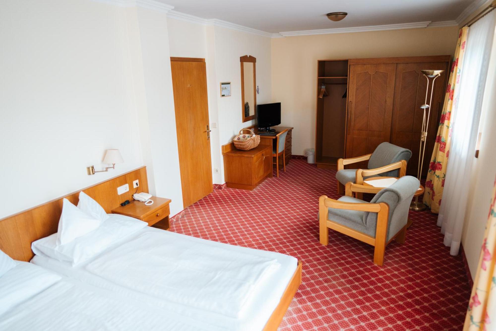 Seehotel Ressmann Drobollach am Faakersee Ngoại thất bức ảnh