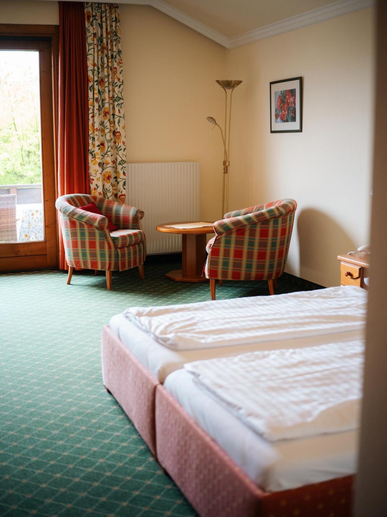 Seehotel Ressmann Drobollach am Faakersee Ngoại thất bức ảnh