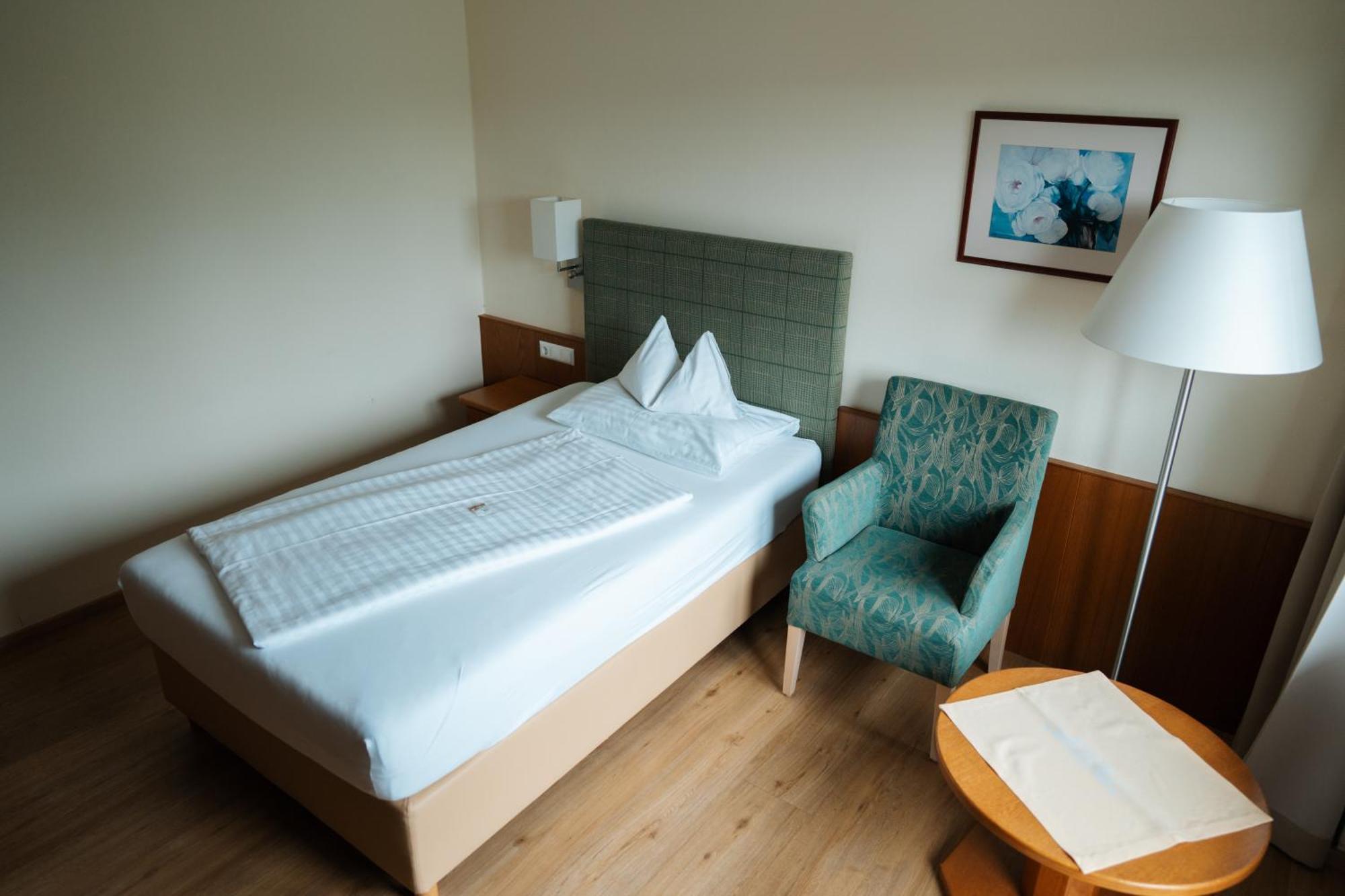 Seehotel Ressmann Drobollach am Faakersee Ngoại thất bức ảnh