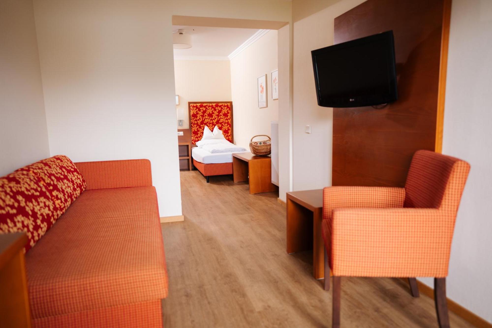Seehotel Ressmann Drobollach am Faakersee Ngoại thất bức ảnh